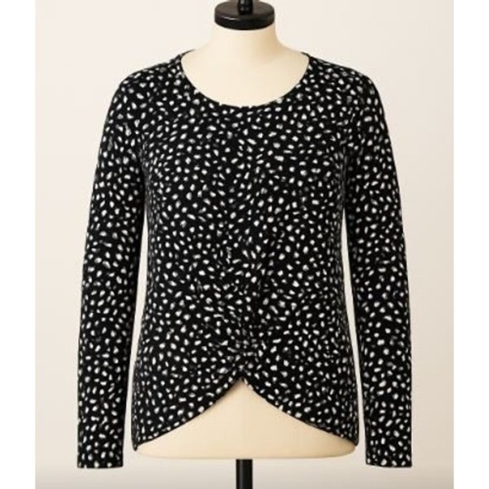 Above and Beyond Women's XL Shirt Top Black White Dot Print